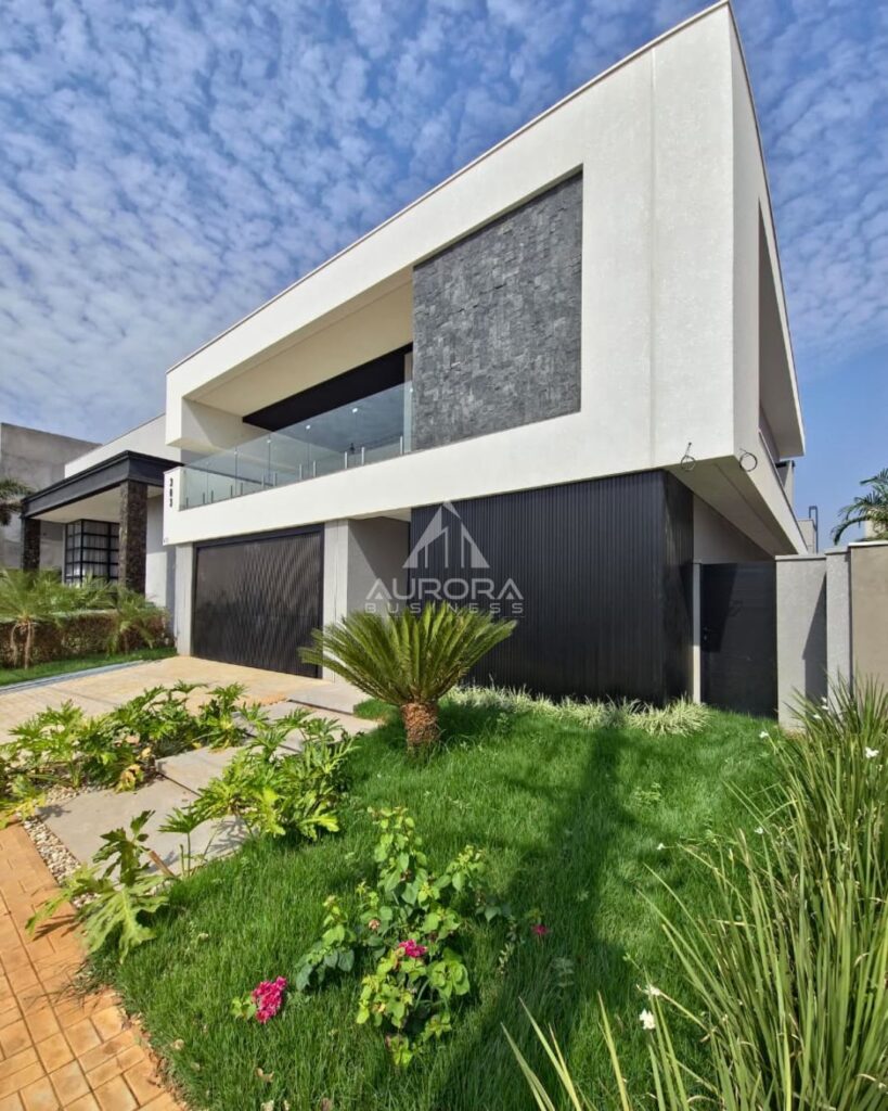 Casa à Venda no Condomínio Royal Boulevard