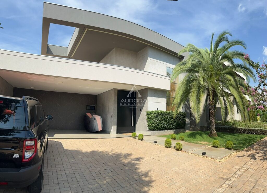 CASA À VENDA NO CONDOMÍNIO DO BOSQUE II