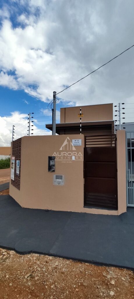 Casa à venda no Bairro Maria Vetorasso I